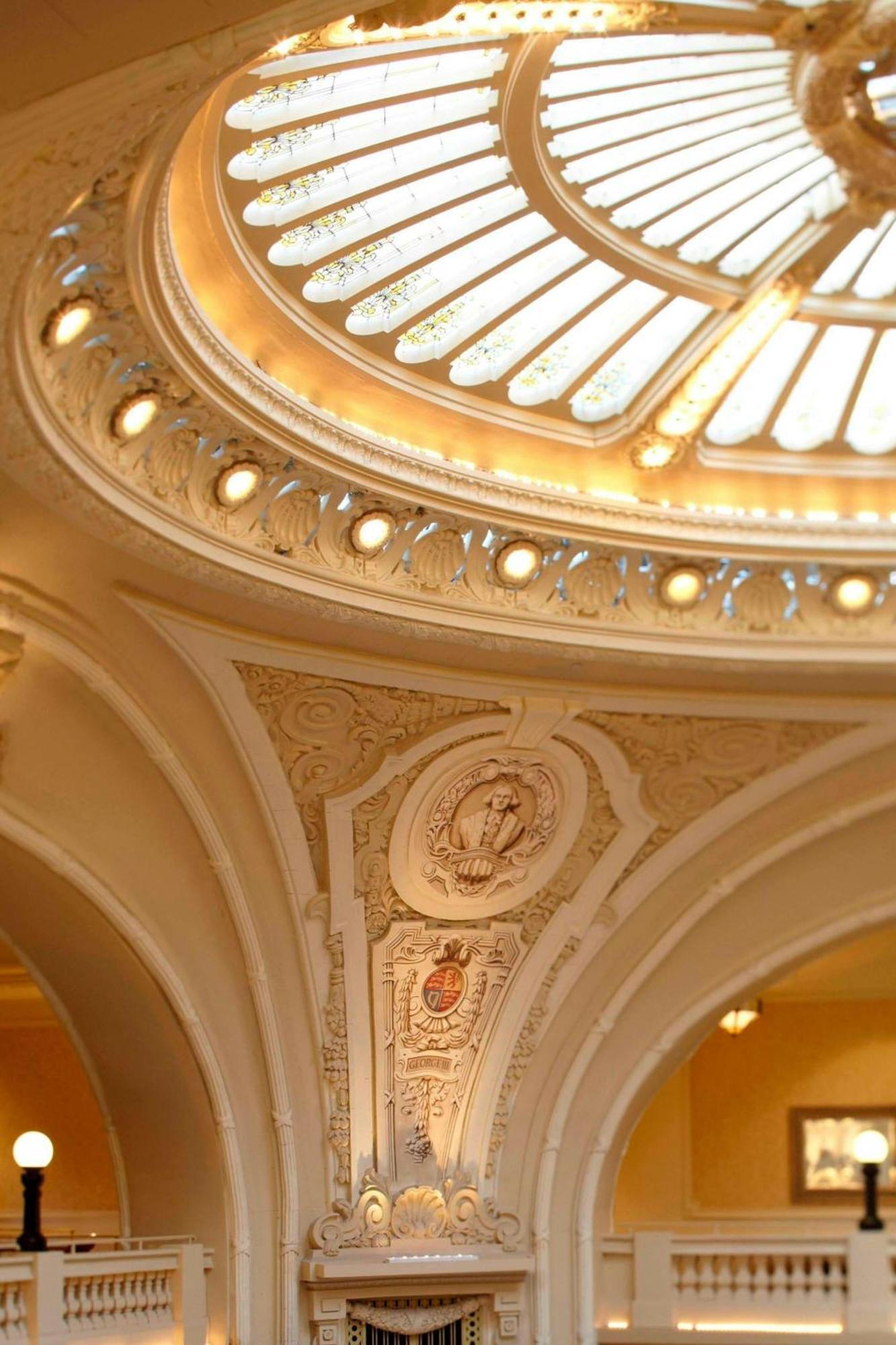 The Battle House Renaissance Mobile Hotel & Spa Екстериор снимка